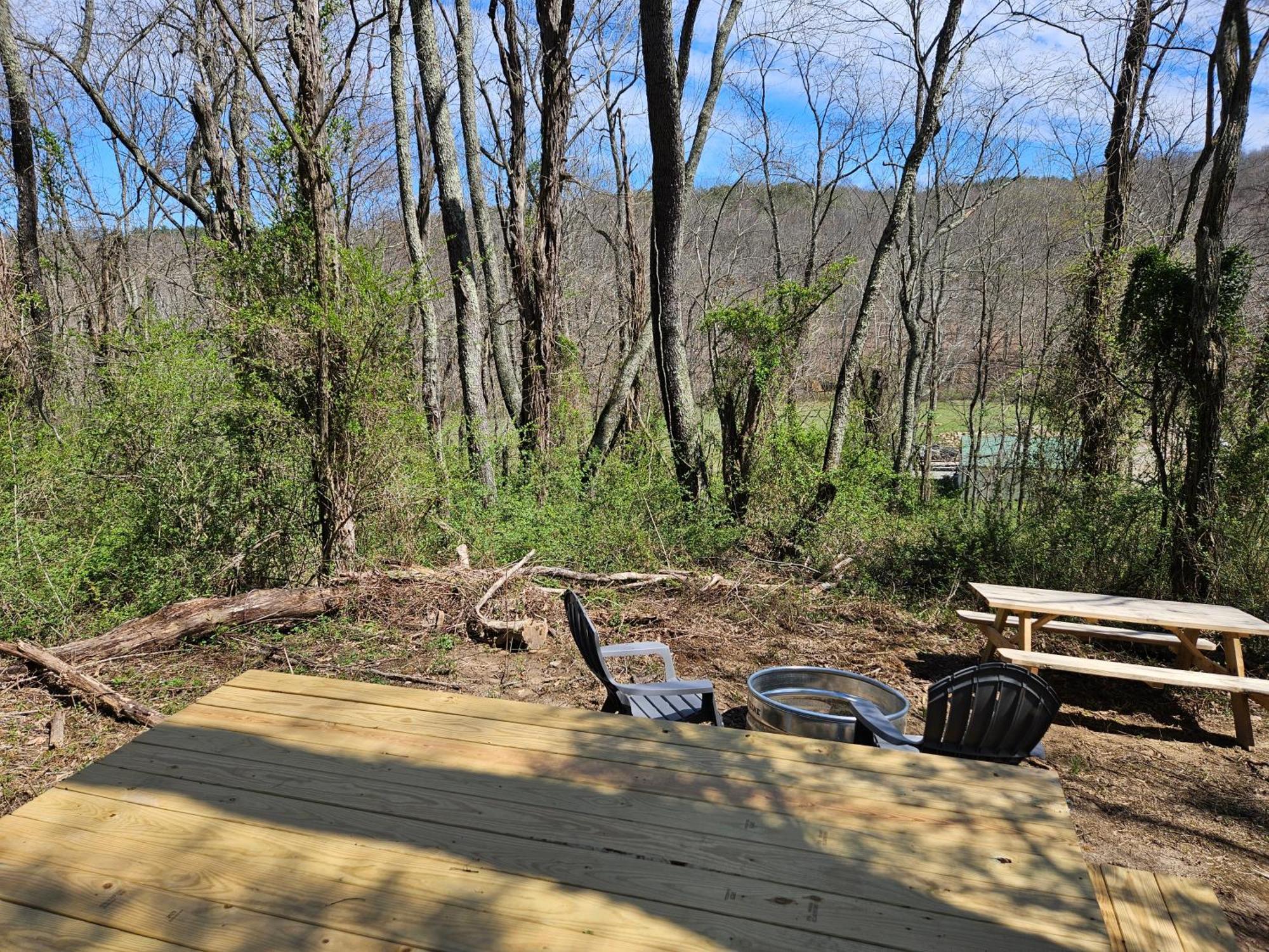 Cardinal Cove Campsite At Hocking Vacations - Tent Not Included Logan Exteriör bild