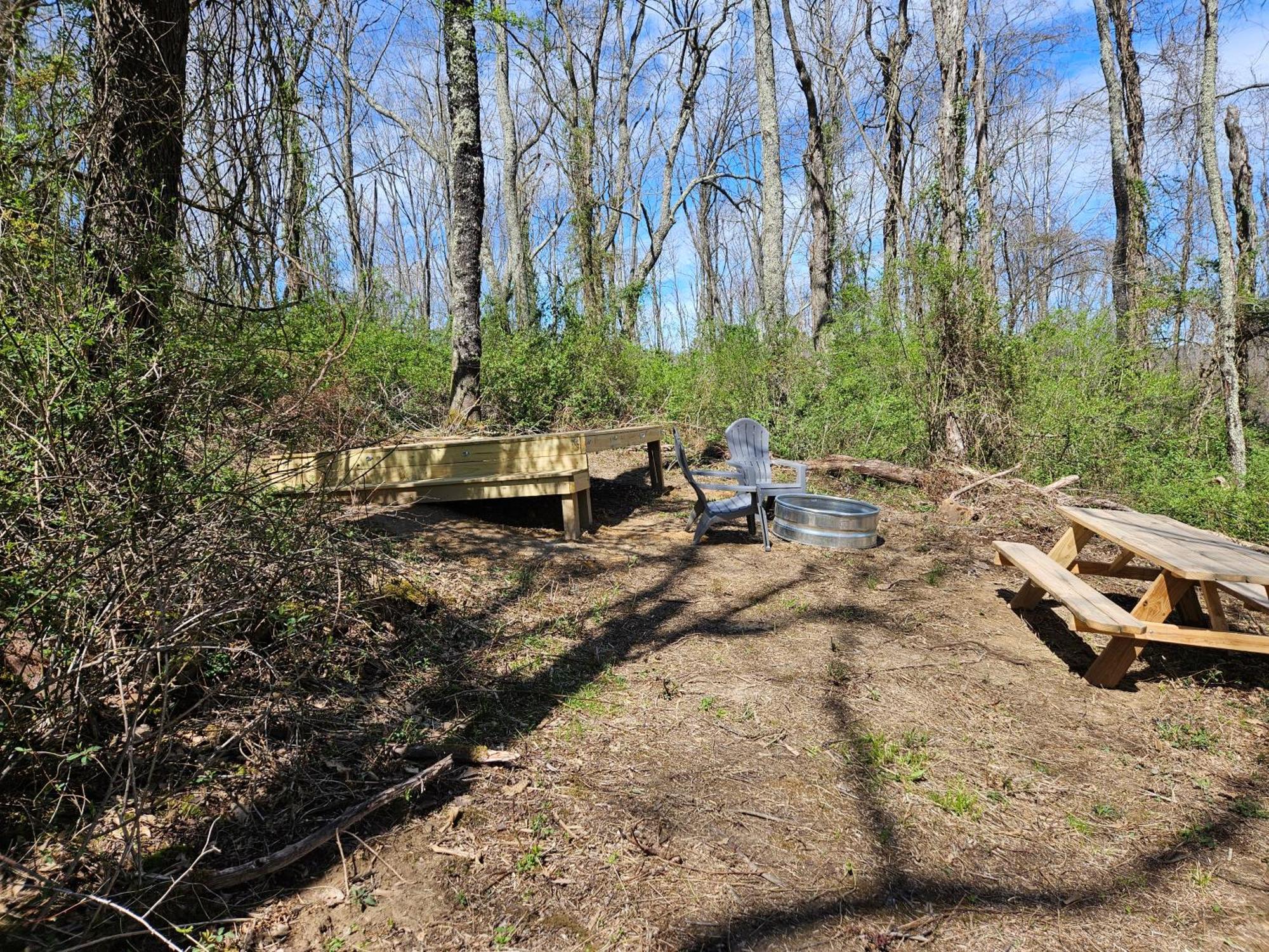 Cardinal Cove Campsite At Hocking Vacations - Tent Not Included Logan Exteriör bild