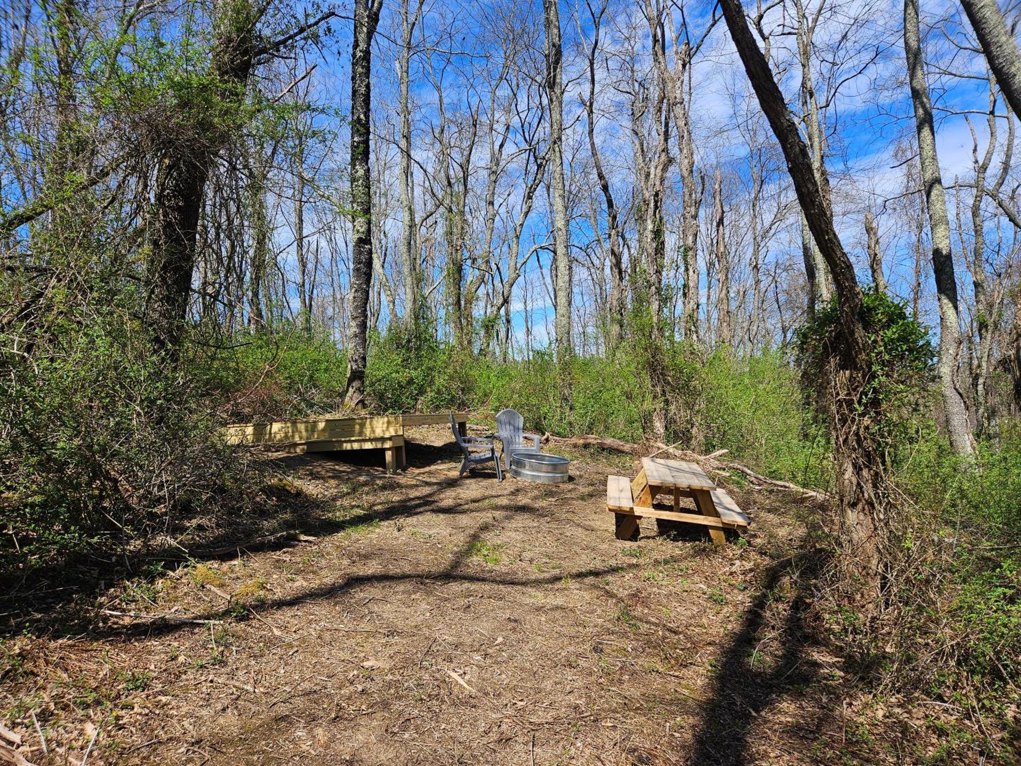 Cardinal Cove Campsite At Hocking Vacations - Tent Not Included Logan Exteriör bild